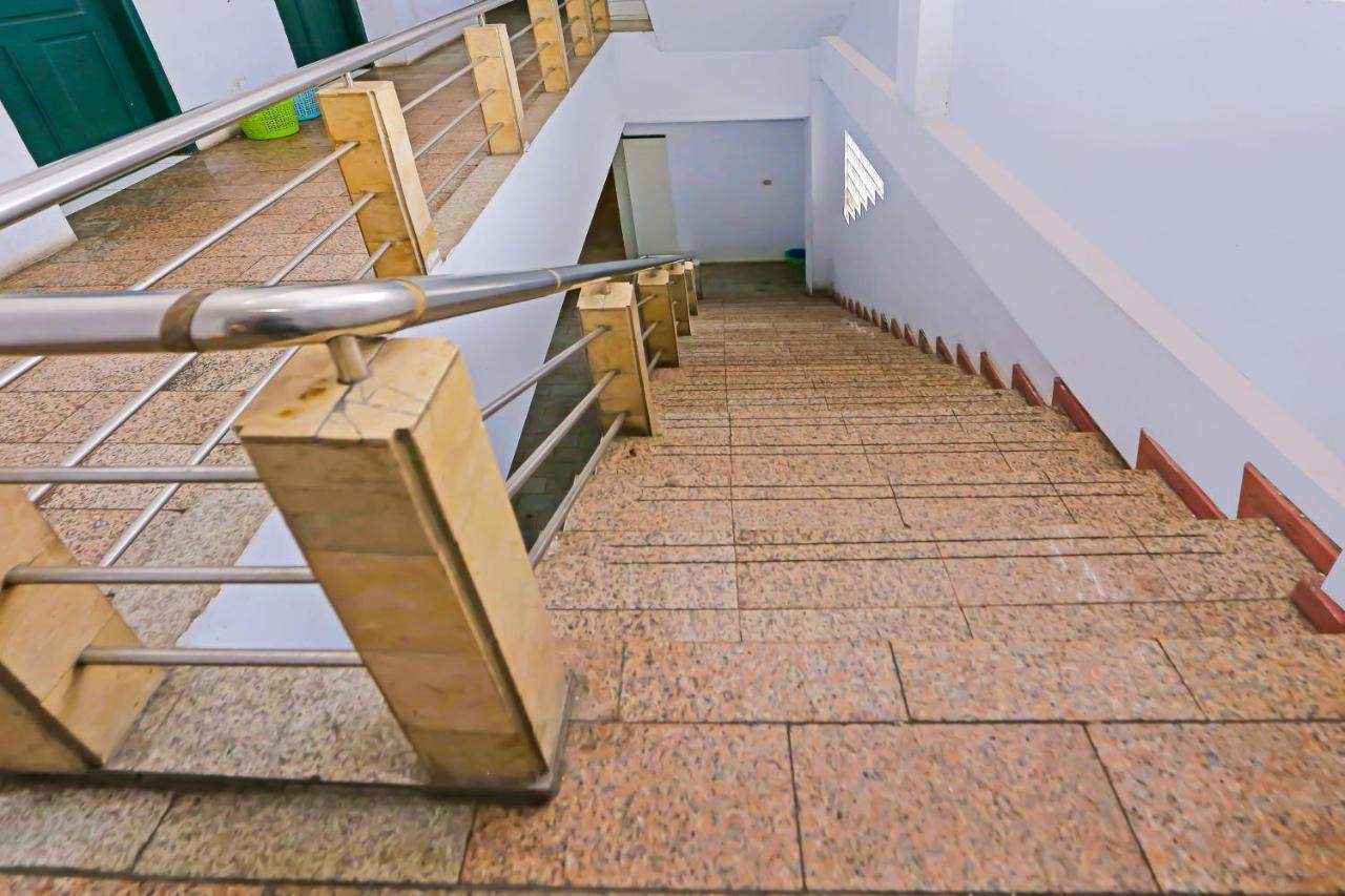 Collection O 92739 Hotel Pintu Besar 雅加达 外观 照片