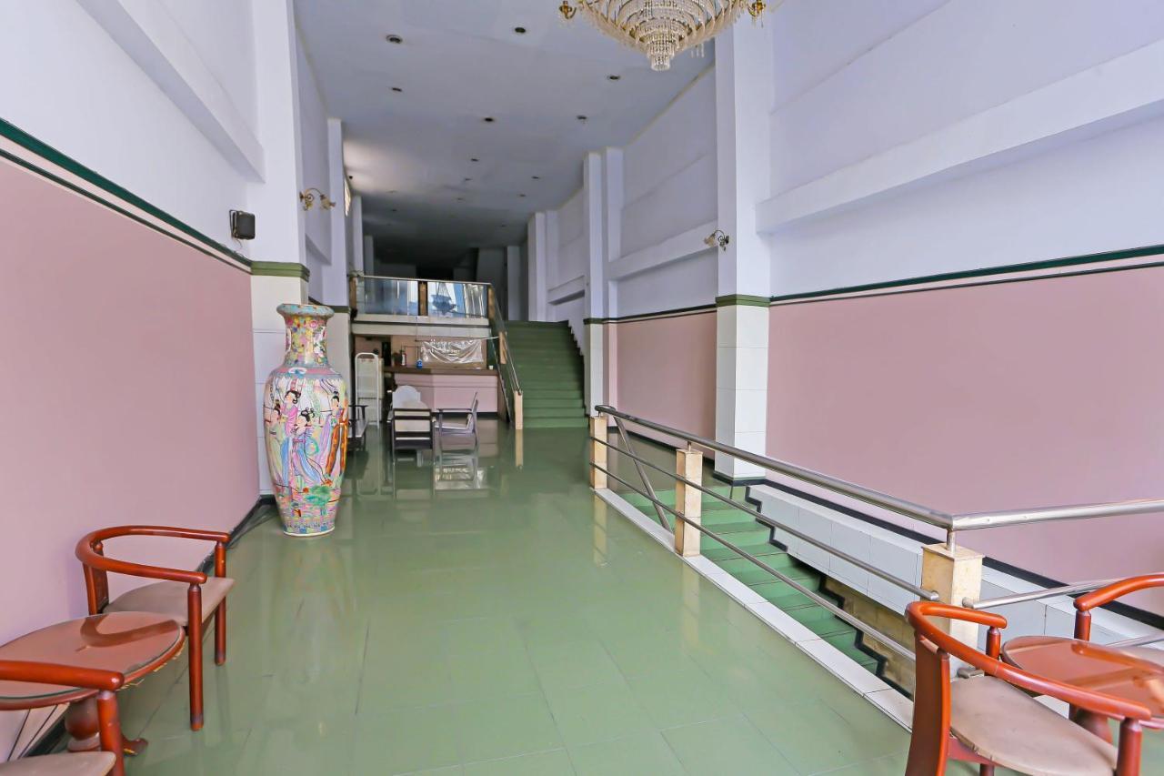 Collection O 92739 Hotel Pintu Besar 雅加达 外观 照片